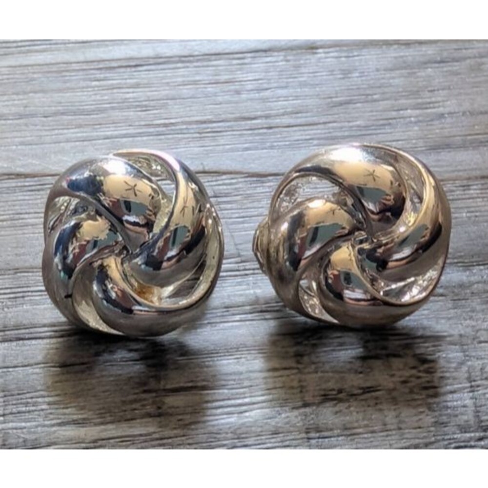 Vintage HMN Signed 1/2 " Silver Tone ROUND Knot Clip on Earrings